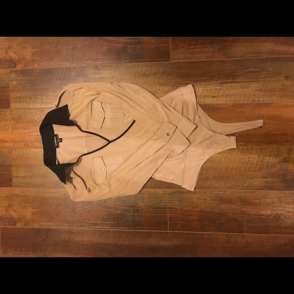 Blouse - Picture 2 of 3